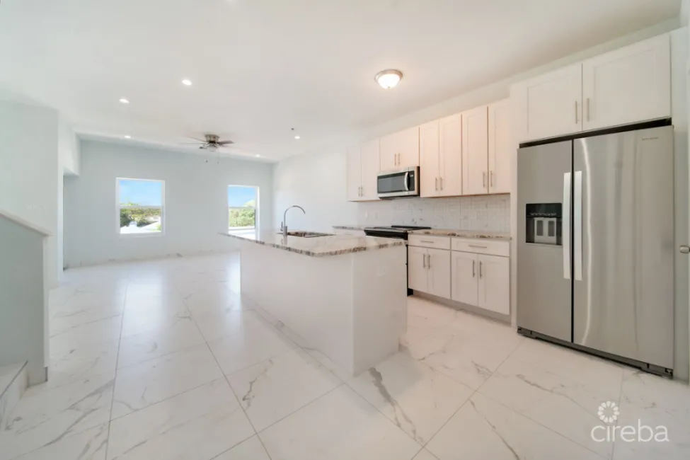 THE POINT AT WATERCOURSE #4