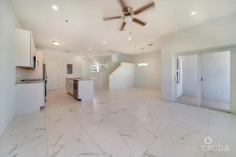 THE POINT AT WATERCOURSE #4